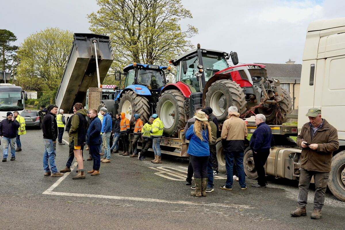 Fuel protesters at the Whitegate oil refinery. Picture: Noel Sweeney