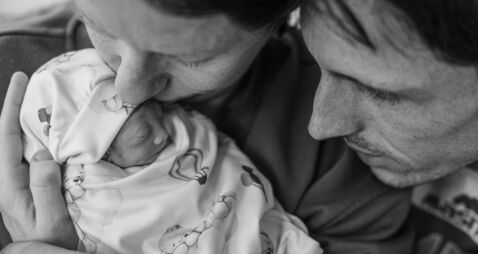 The photographers capturing final moments: How baby loss charity supports grieving families