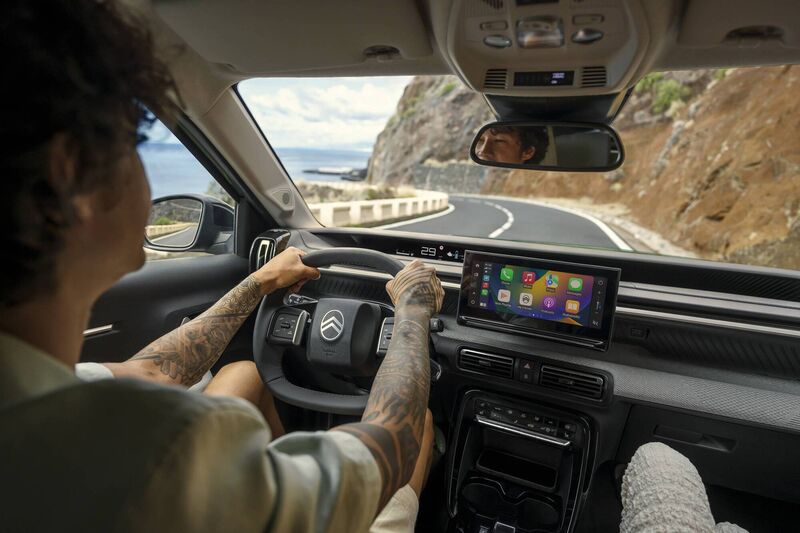 The Citroen eC3 Aircross is the new sub-compact SUV (coming with a choice of five or seven seats) from the previously French outfit. Anatol Gottfried @ Continental Productions