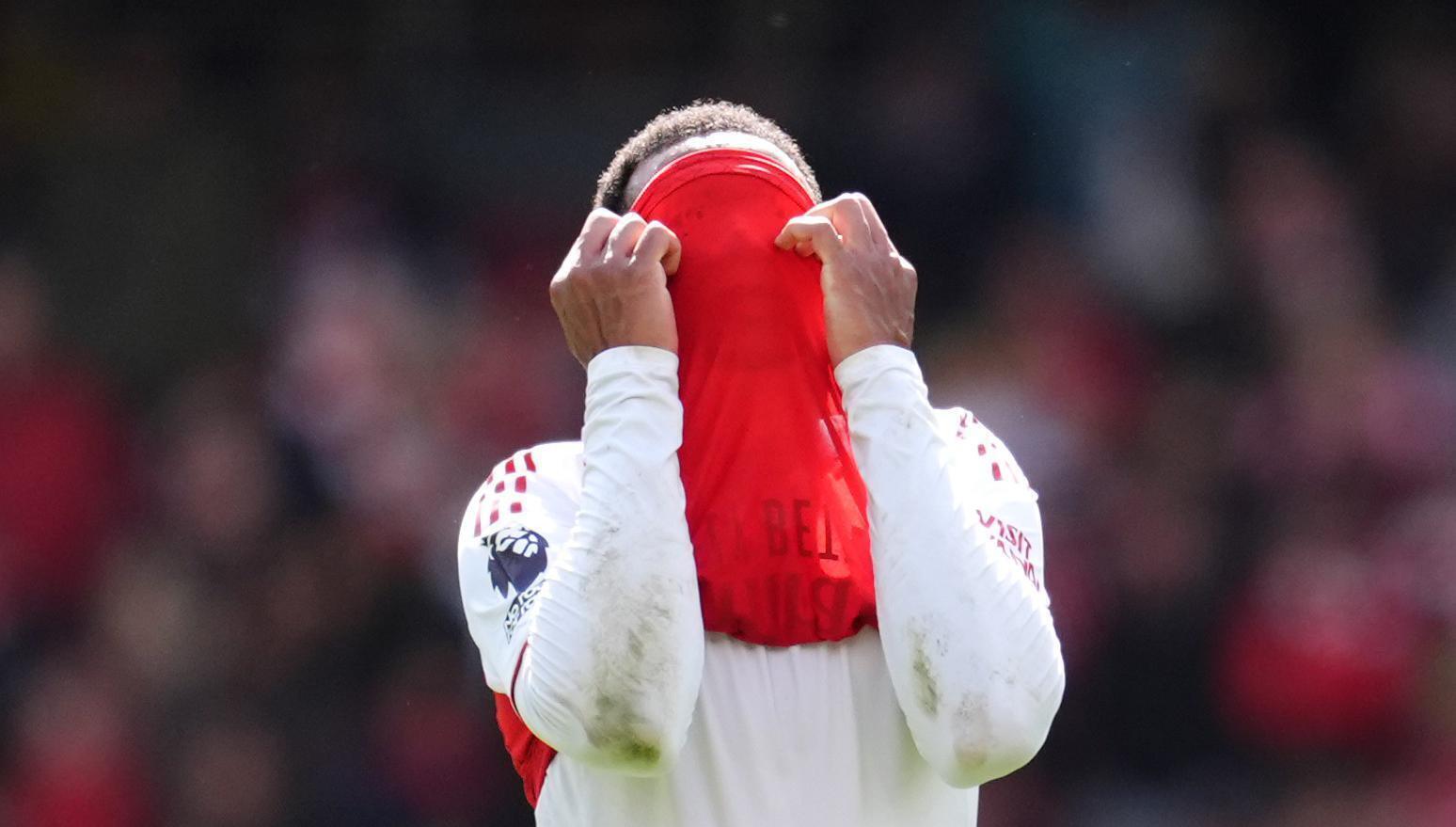 Arsenal's frayed nerves starkly exposed by classy Bournemouth