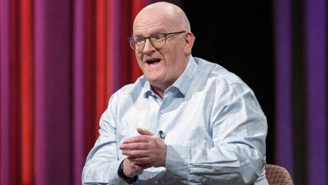 <p>Eamonn Sweeney joined Tommy Tiernan to talk about the crippling anxiety that still affects him. Picture: Tommy Tiernan Show/RTE One.</p>