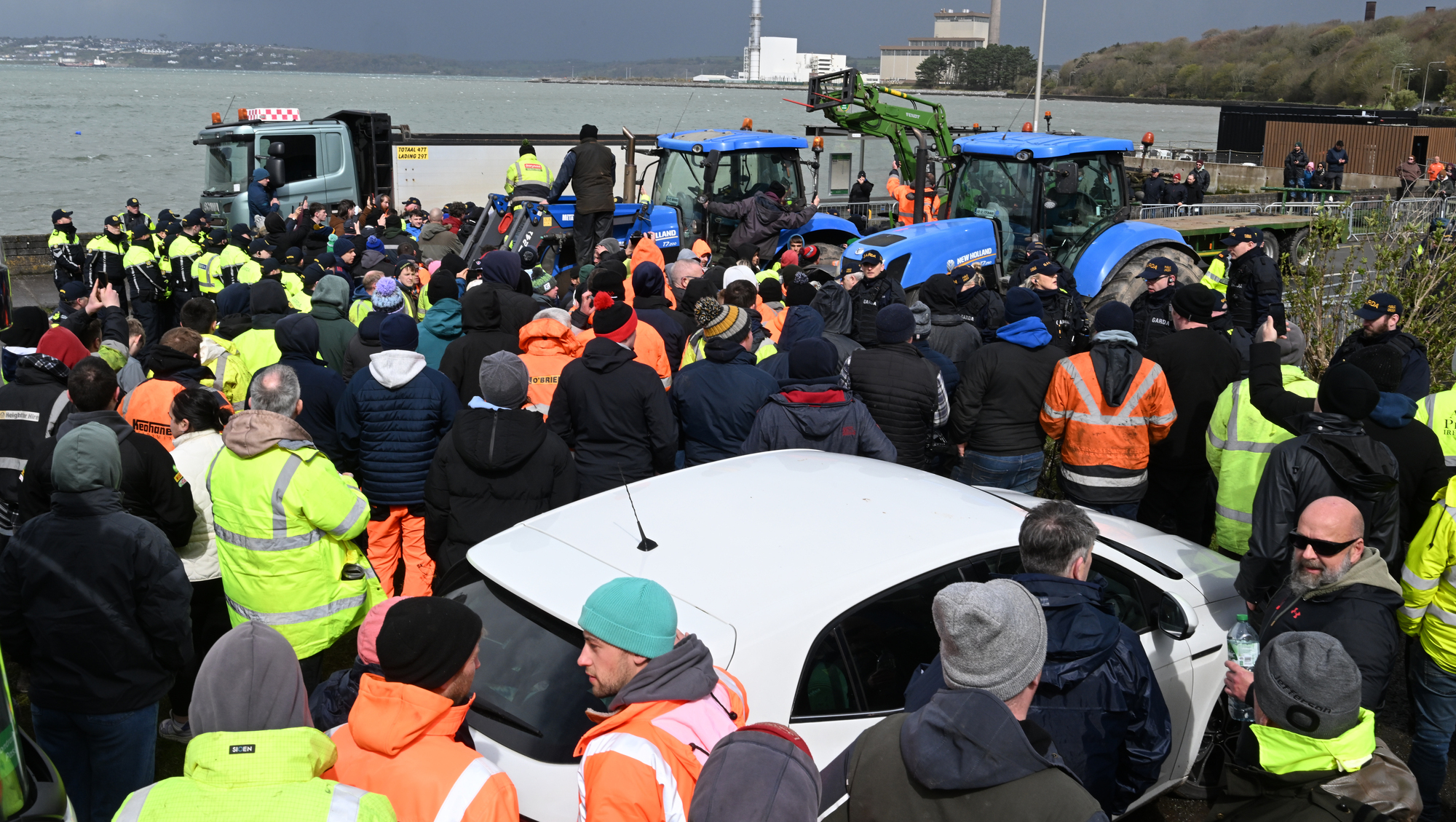 Irish Examiner view: Government has been thrown off by blockades