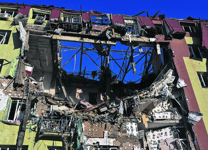 A bombed apartment building: Ukrainian cities go dark at night to elude Russian airstrikes. It doesn’t always work. 	Picture: Michael Shtekel/AP
                    