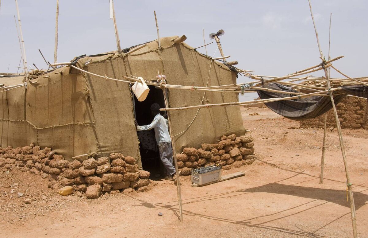 Refugees living in makeshift accommodation in Sudan. In Sudan today, communities are holding on with extraordinary resilience. Photo; iStock