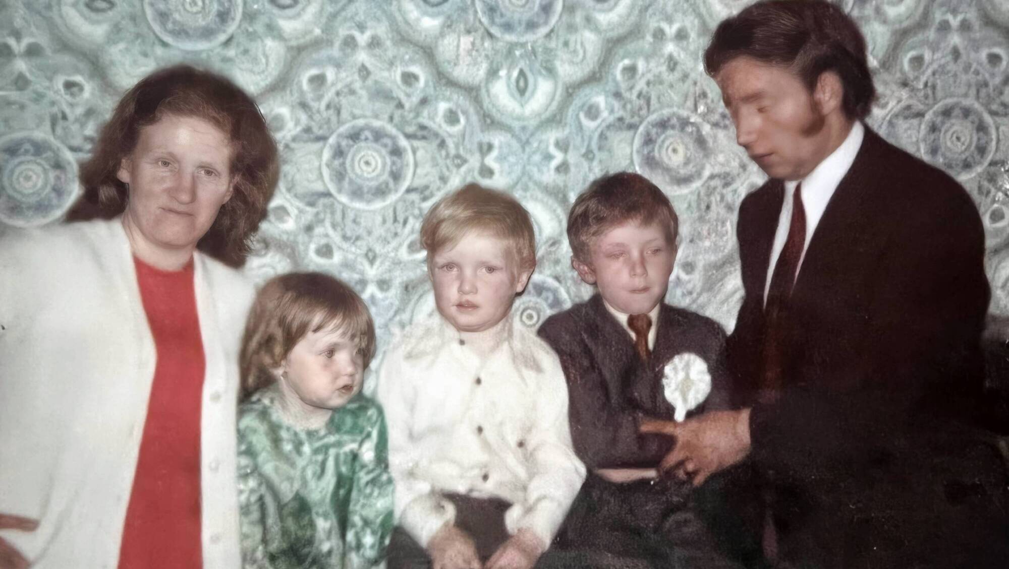 My Childhood with Joanna Donnelly: I made many outfits I wore on RTÉ — mam taught me