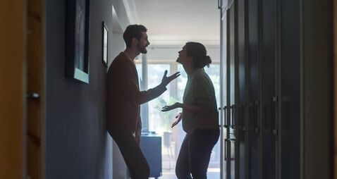 Young Couple Arguing and Fighting. Domestic Violence Scene of Emotional abuse, Stressed Woman and aggressive Man Having Almost V