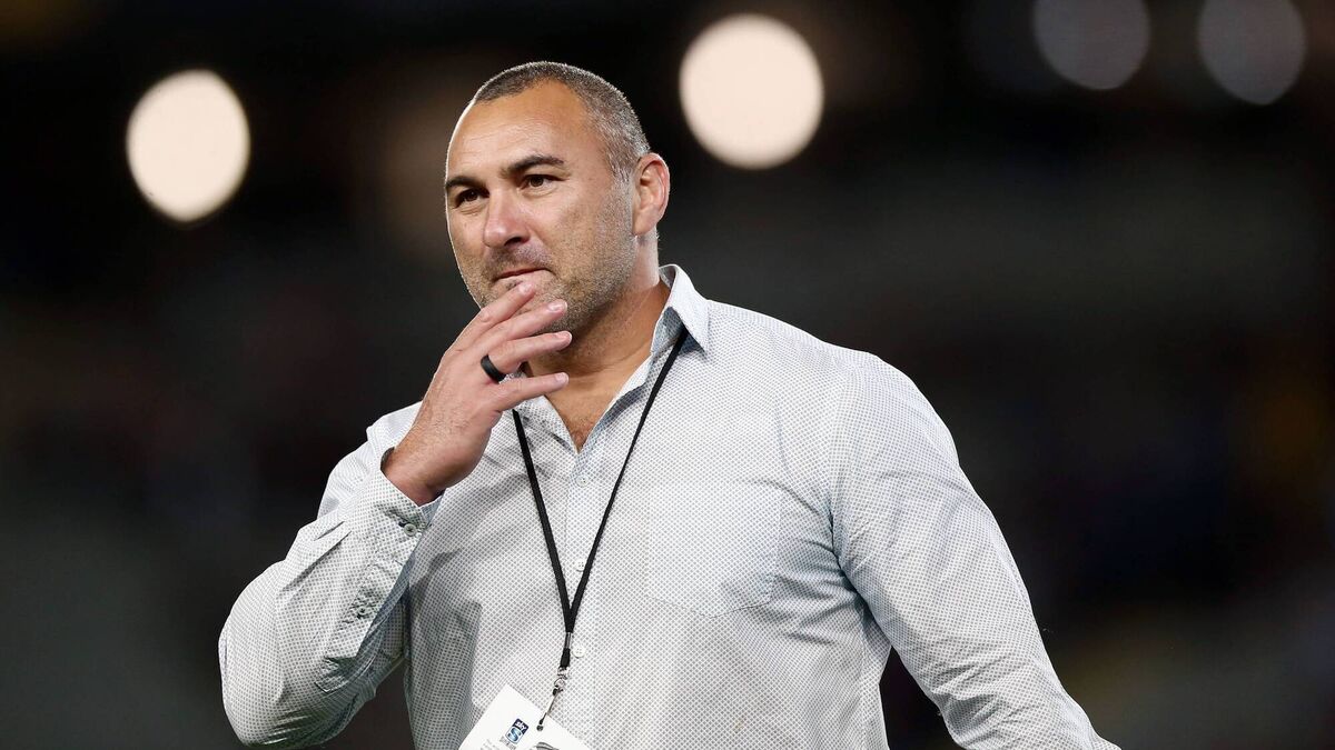 Munster name Roger Randle as new attack coach on two-year deal