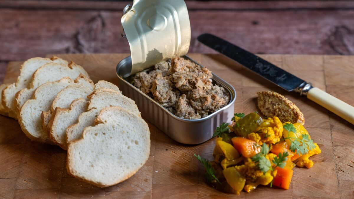 Aishling Moore: How to make delicious Sardine rillette with piccalilli