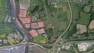 <p>O'Flynn lands at Dunkettle, Cork.</p> <p>O'Flynn lands at Dunkettle, Cork.</p>