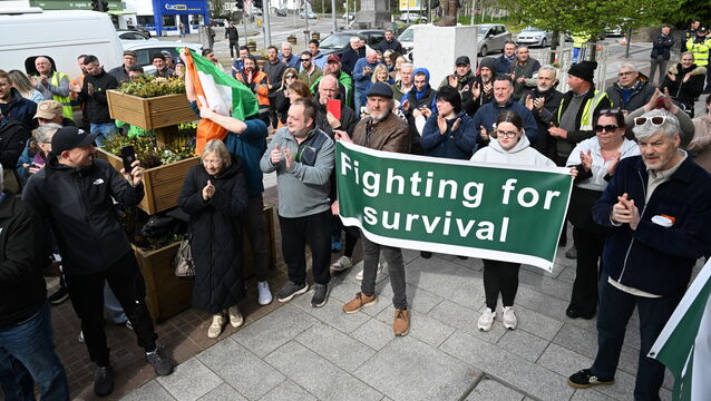 <p> Supporters at Midleton Courthouse applauded as Darra O’Shea entered and left the courthouse. Picture: Larry Cummins</p>