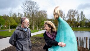 <p> Stand Alone: XX/EE: 16/04/26</p> <p> Stand Alone: XX/EE: 16/04/26</p>