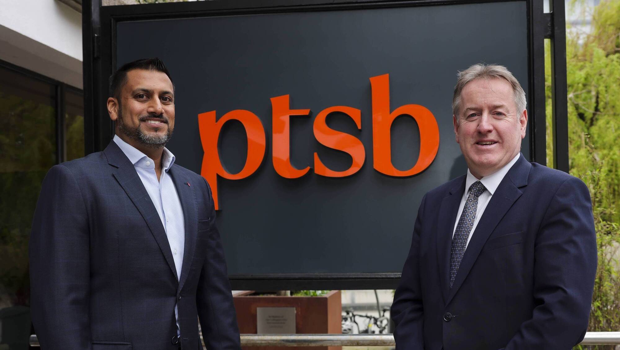 Sat Shah, Deputy CEO of Bawag Group with Eamonn Crowley, CEO of PTSB. Picture: Chris Bellew/Fennell