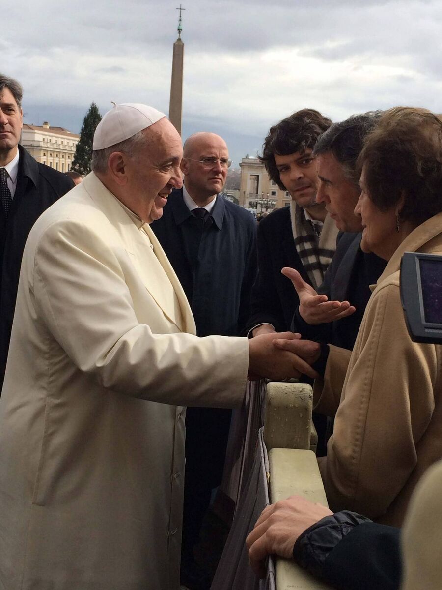 'Philomena' writer, producer, and actor&nbsp;Steve Coogan and Philomena Lee meeting Pope Francis at the Vatican in 2014. File picture