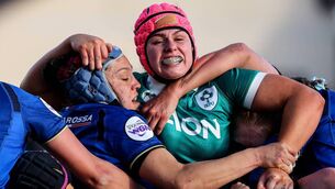 <p>STRAINING: Ireland's Dorothy Wall strives to keep the maul moving during Ireland's comprehensive Women's Six Nations win over Italy at Galway's Dexcom Stadium. Pic: Inpho</p>