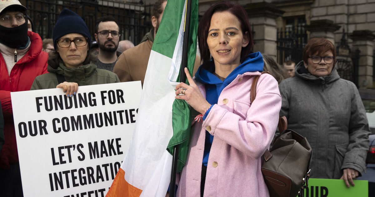 Online abuse of politicians is a profitable business