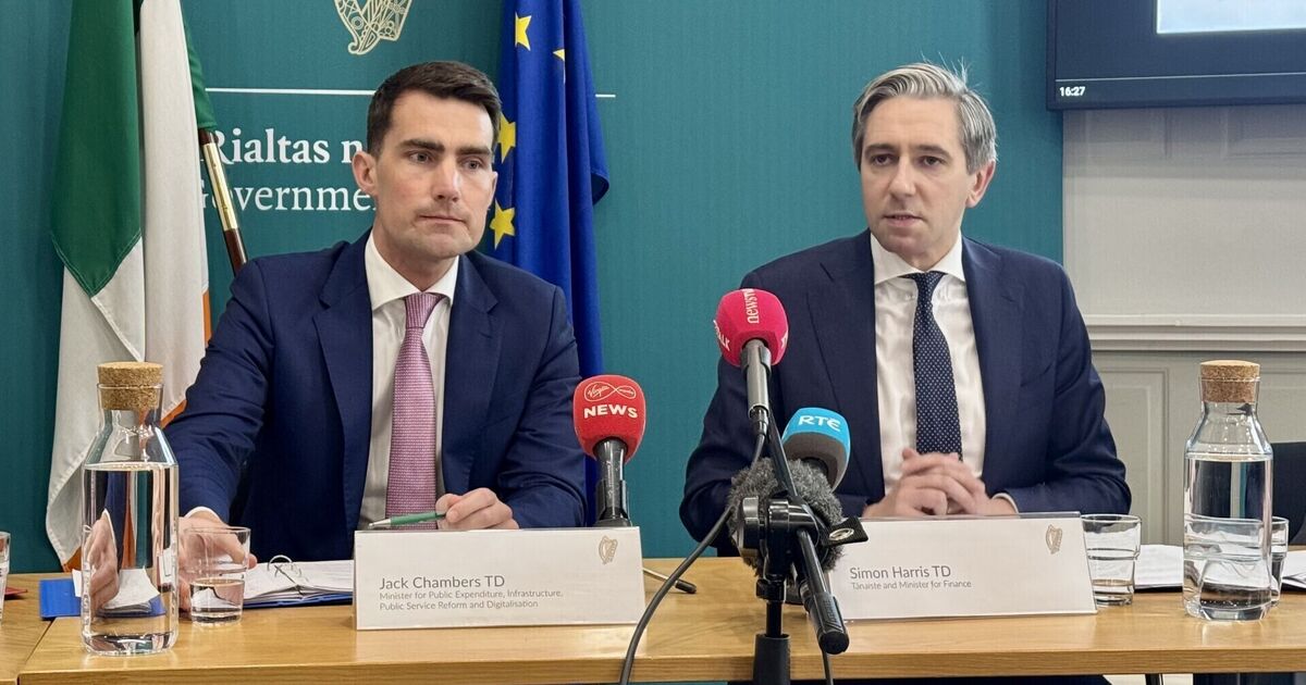 Government predicts €1.2bn budget deficit and says inflation could reach 6.7% in 2026