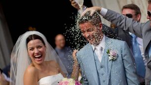<p>Caroline Morahan and her husband Dáithí on their wedding day in Tuscany.</p>