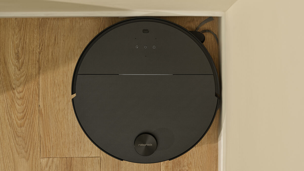 The side brush is effective at reaching into tight spaces. Picture: Roborock.