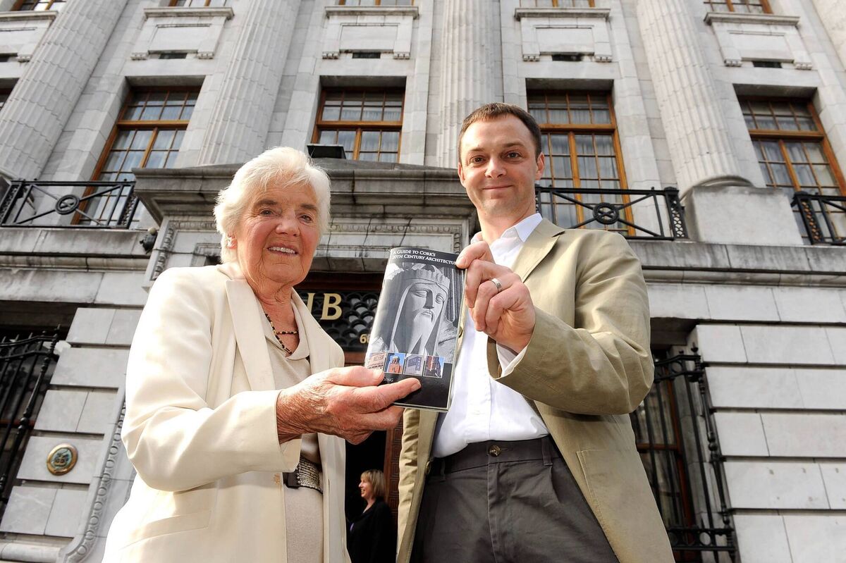 Myrtle Allen launched Dr Tom Spalding's Guide to Cork's 20th Century Architecture in 2010:  Her grandfather Arthur and her father Henry Hill were architects  for No 66 South Mall. Picture: Dan Linehan