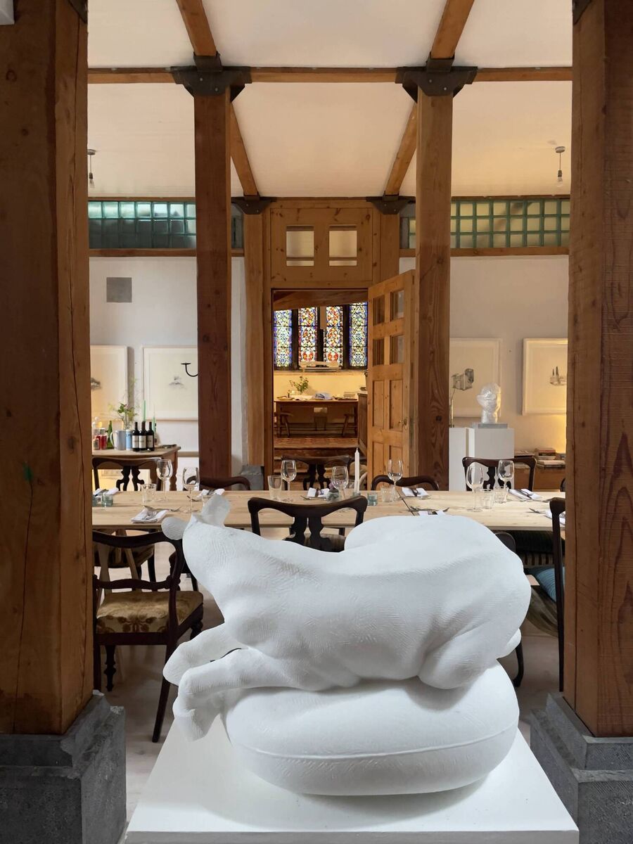A view to the altar window through the gallery space. 