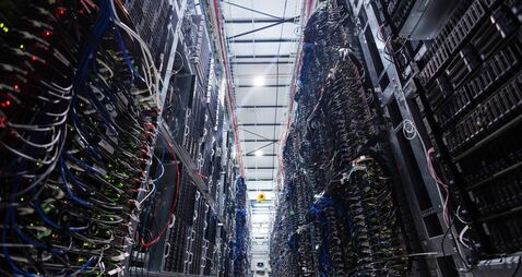 FRANCE-DIGITAL-CLOUD