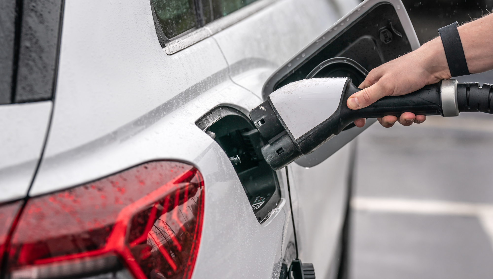 Government wants to 'do more' for small businesses by improving renewable energy grants