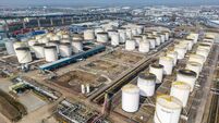 The  Navigator Thames Oil Storage Depot As Oil Prices Dive