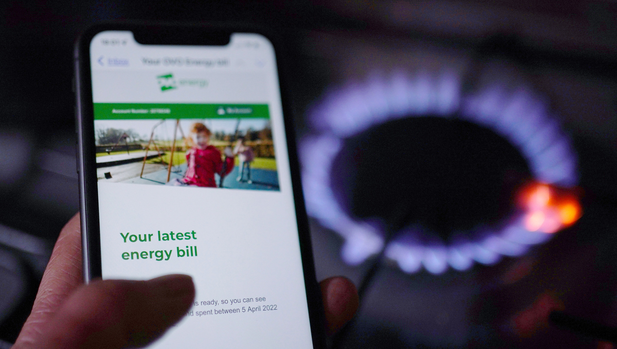 One in seven households struggle with energy bills as ESRI urges targeted supports