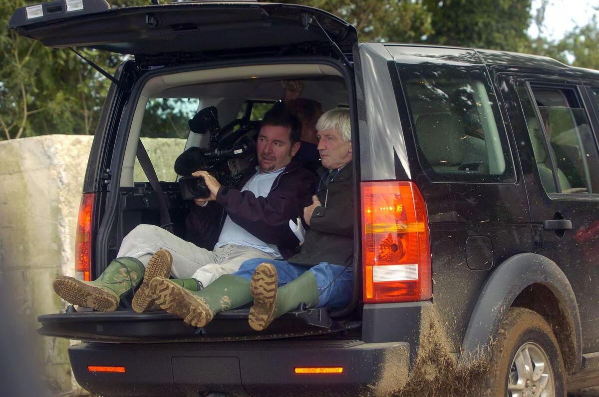 TG4 cameraman Reggie McCrohan and reporter Barraí Mescall at the 2005 National Ploughing Championships in Mogeely, Co Cork. Mr McCrohan was one of many people who paid tribute to the late Mr Mescall on RIP.ie this week. File picture: Dan Linehan