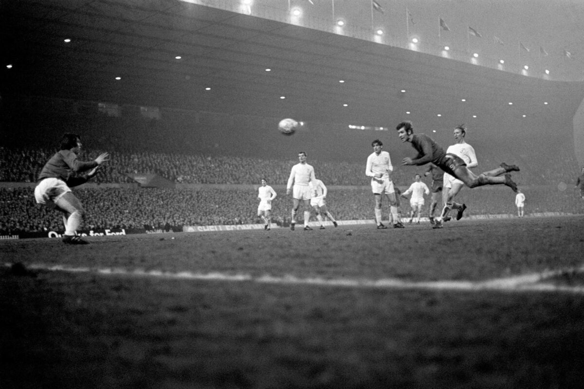Chelsea's Peter Osgood scores a flying header against Leeds United. Picture: PA.