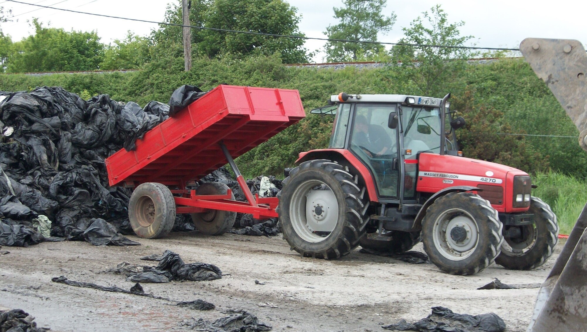 Farm plastics group agrees to waste scheme changes