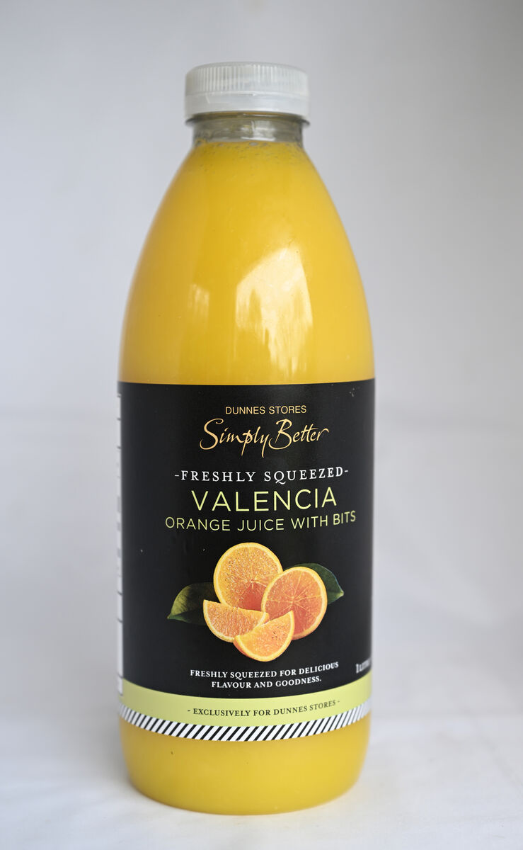  Roz Crowley Food reviews. Orange juices. Freshly squeezed Valencia Orange juice with bits, Dunnes Stores Simply Better.. Picture: Larry Cummins