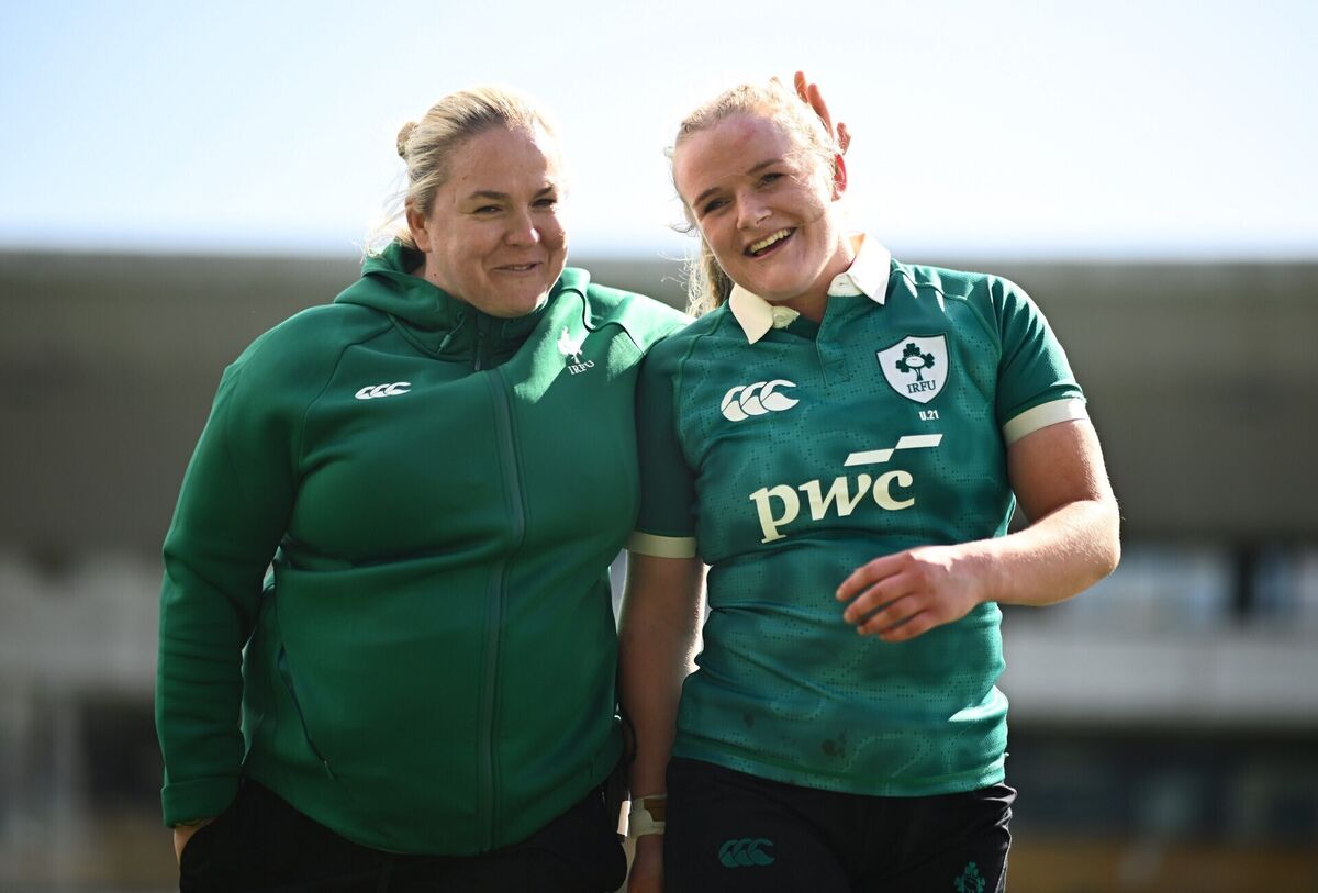 Coach Niamh Briggs and Ailish Quinn after the Italy win. Picture: Shauna Clinton/Sportsfile