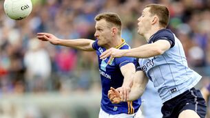<p>FIT AGAIN: Wicklow's Conall Ó Gallchobhair and Con O’Callaghan of Dublin. Pic: INPHO/Laszlo Geczo</p>