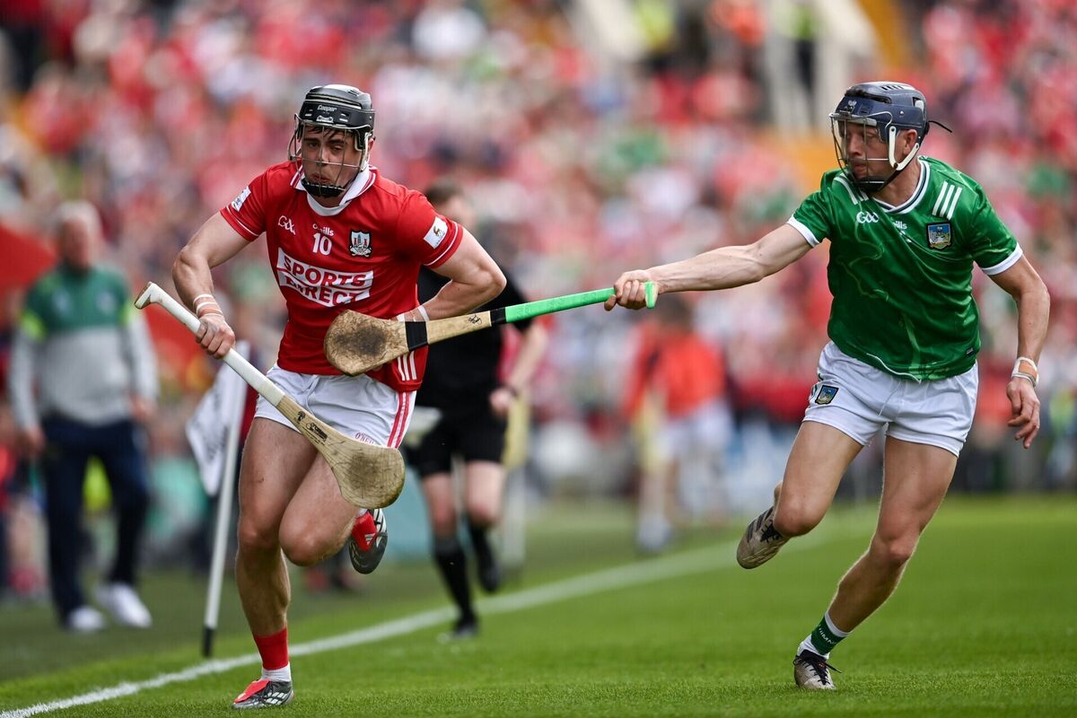 Darragh Fitzgibbon of Cork is tackled by David Reidy of Limerick during the Munster GAA Senior Hurling Championship Round 2 match between Cork and Limerick at SuperValu Páirc Uí Chaoimh in Cork. Photo by Tom Beary/Sportsfile Darragh Fitzgibbon of Cork is tackled by David Reidy of Limerick during the Munster GAA Senior Hurling Championship Round 2 match between Cork and Limerick at SuperValu Páirc Uí Chaoimh in Cork. Photo by Tom Beary/Sportsfile