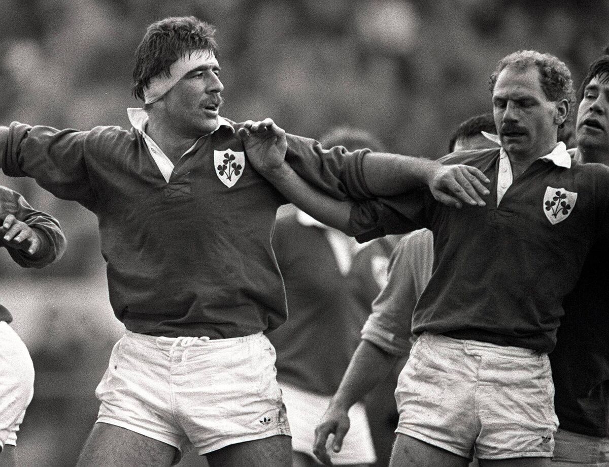 SHOULDER TO SHOULDER: Donal Lenihan with Nigel Carr on Ireland duty. Pic: ©INPHO/Billy Stickland