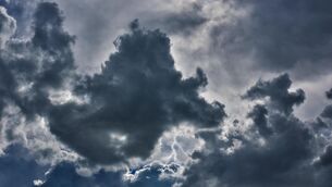 <p>Saturday night will be dry in most areas, but 'outbreaks of rain and drizzle will persist in the east and south-east'</p>