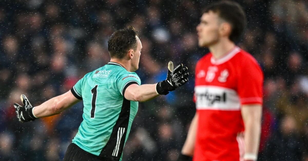 Beggan and McCarron keep calm in chaos to edge Monaghan past Derry in ...