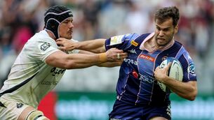 <p>Union Bordeaux Bègles' Damian Penaud fends off Bath's Quinn Roux during their Investec Champions Cup Semi-Final, Stade Atlantique Bordeaux. Pic: INPHO/Gary Carr</p>