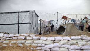 <p>A crowded shelter camp run by Chirstian Aid’s local partner CFTA in the coastal al-Mawasi area of southern Gaza. Credit: Majdi Fathi/Christian Aid</p>
