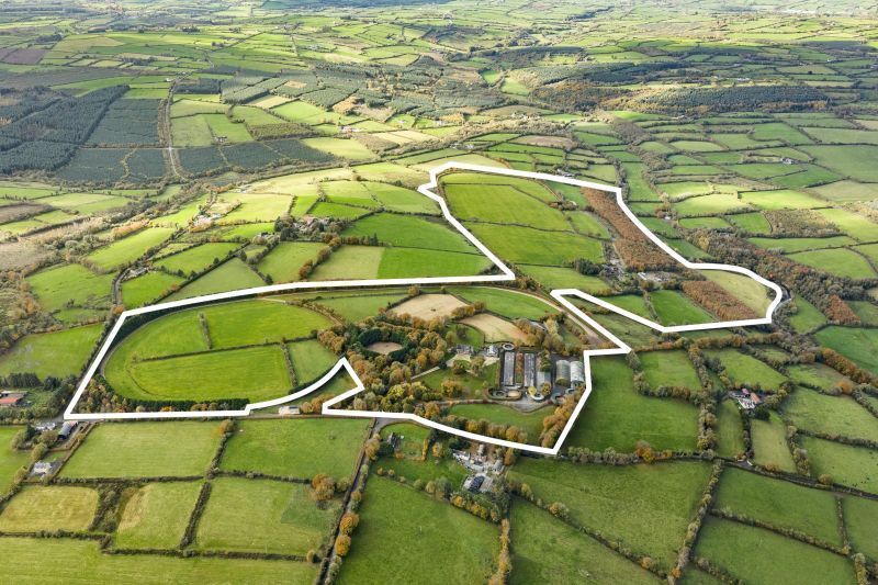 Marked aerial photo of the 150-acre Glebe House, Coolcullen, Co. Kilkenny. default