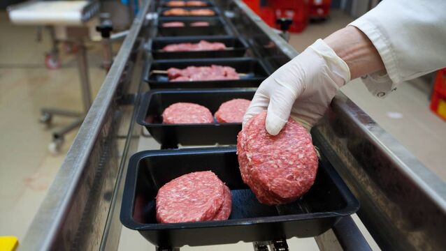 <p>The processors are pointing to weak markets for beef and consumers opting for cheaper alternatives as the escalating fuel and energy costs squeeze on households in the current economic climate.</p>