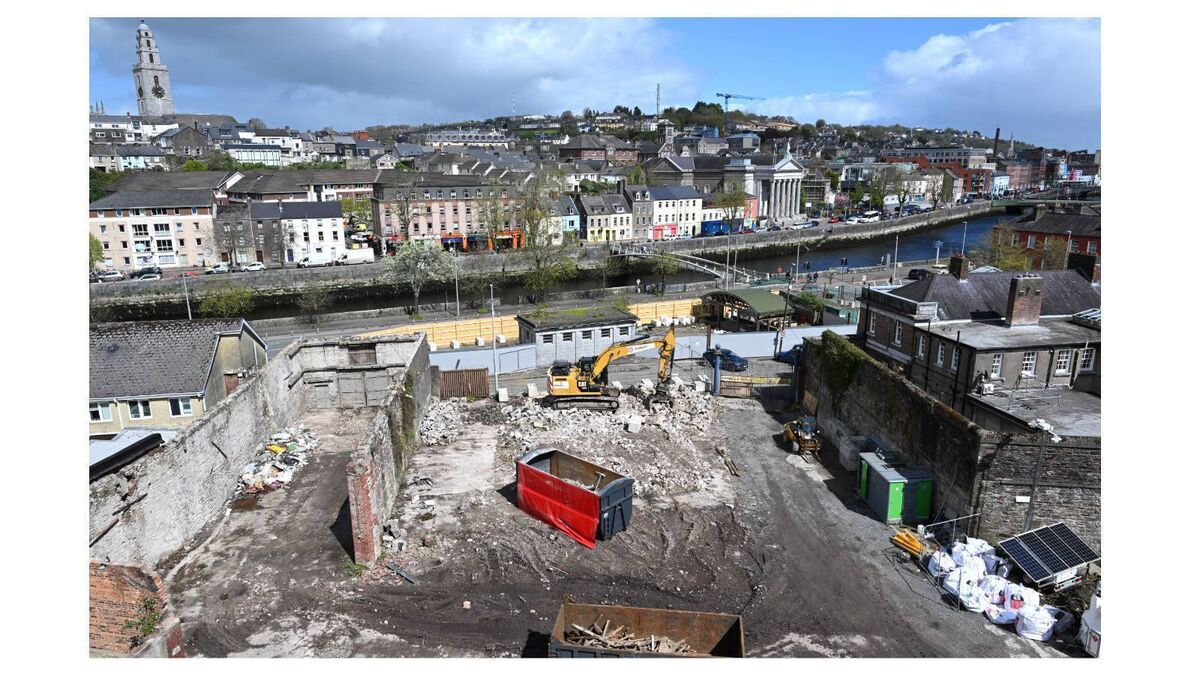 Council starts clearing derelict Kyrl’s St site for redevelopment