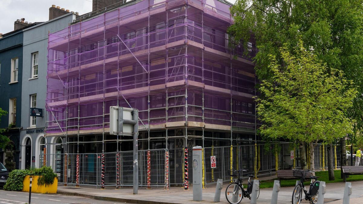 Trading places on South Mall as new pub The Merchant replaces Electric