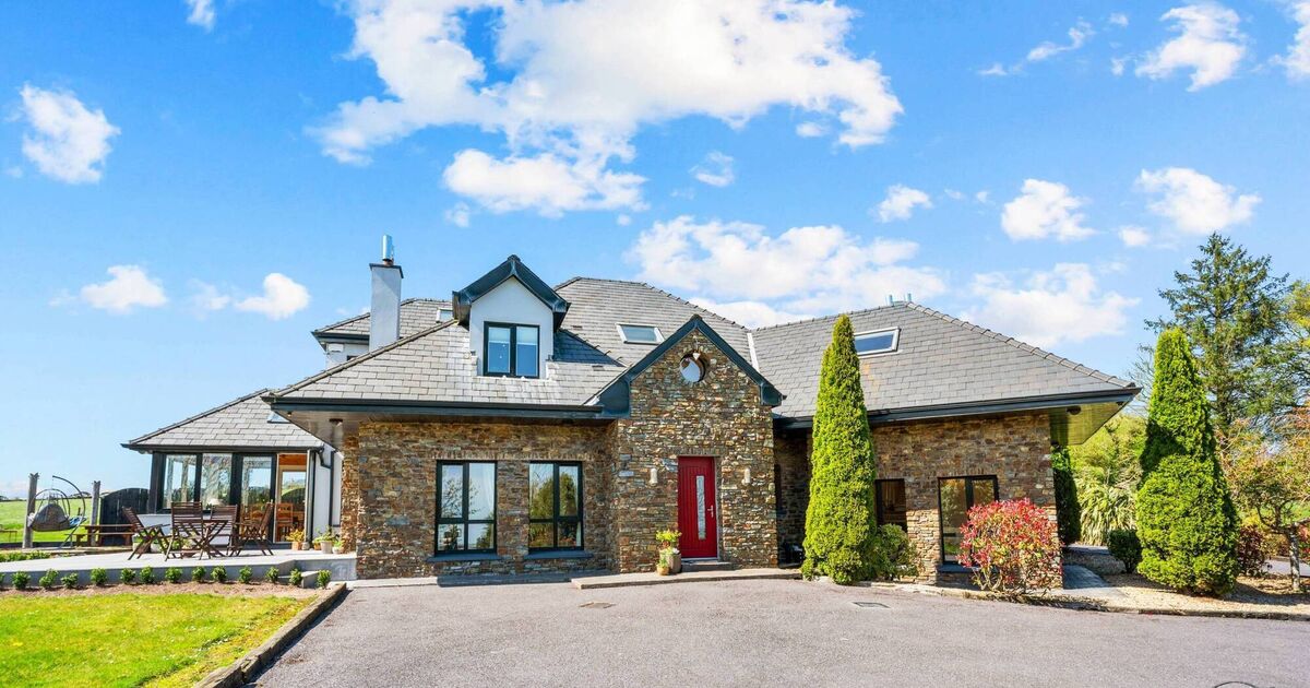 Spacious Paje Home for Sale: €695,000 with Granny Flat and Ball Alley - News Directory 3
