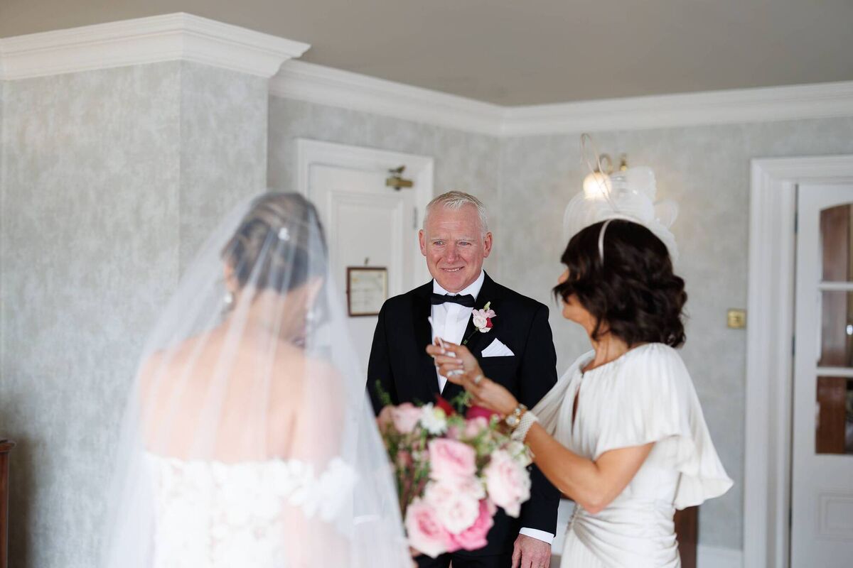 Melanie Murphy and her parents Mary and Donal Murphy. Pictures: Padraig Healy Photography Melanie Murphy and her parents Mary and Donal Murphy. Pictures: Padraig Healy Photography