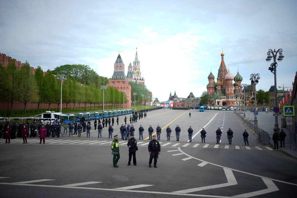 Police officers guard at Vasilevsky Spusk square before the Victory Day military parade in Moscow, Saturday, May 9, 2026, during celebrations of the 81st anniversary of the Soviet Union's victory over Nazi Germany during the World War II. (AP Photo/Pavel Bednyakov, Pool)