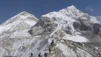 NEPAL Everest 102574 Picture This set for a big run