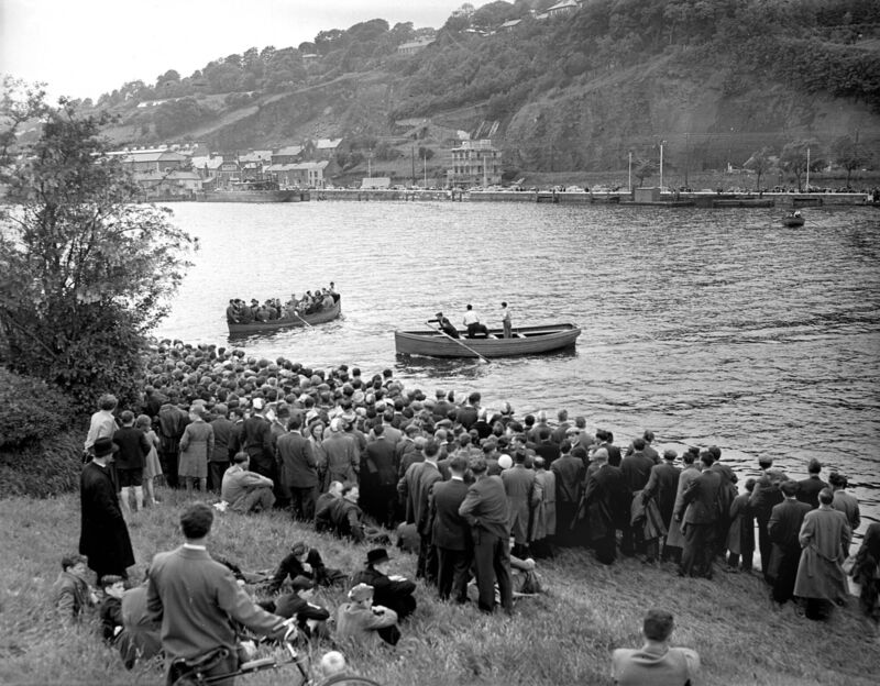 Previous passenger ferries in Cork included rowboats bringing GAA fans to and from Tivoli and the Marina near the then Cork Athletic Grounds in 1959. Picture: Irish Examiner Archive Previous passenger ferries in Cork included rowboats bringing GAA fans to and from Tivoli and the Marina near the then Cork Athletic Grounds in 1959. Picture: Irish Examiner Archive