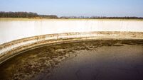 iStock-164236839.jpg Storage of manure